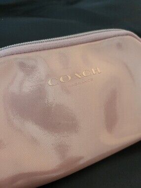 Coach Fragrance Iridescent Pink Shimmer Cosmetic Makeup Pouch GWP New